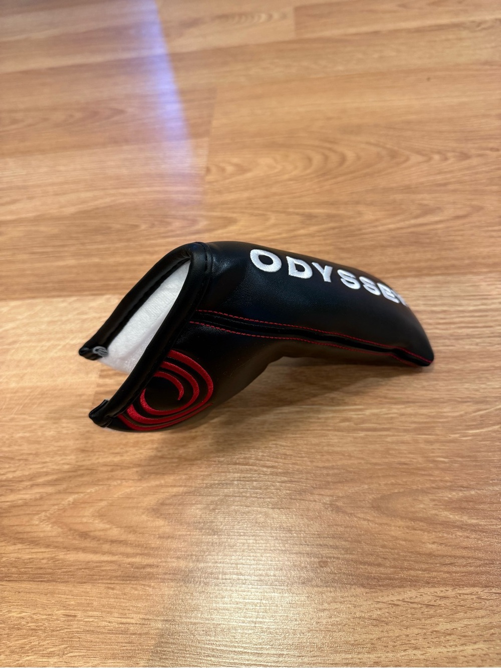 NWT Odyssey Putter Headcover - brand new never used